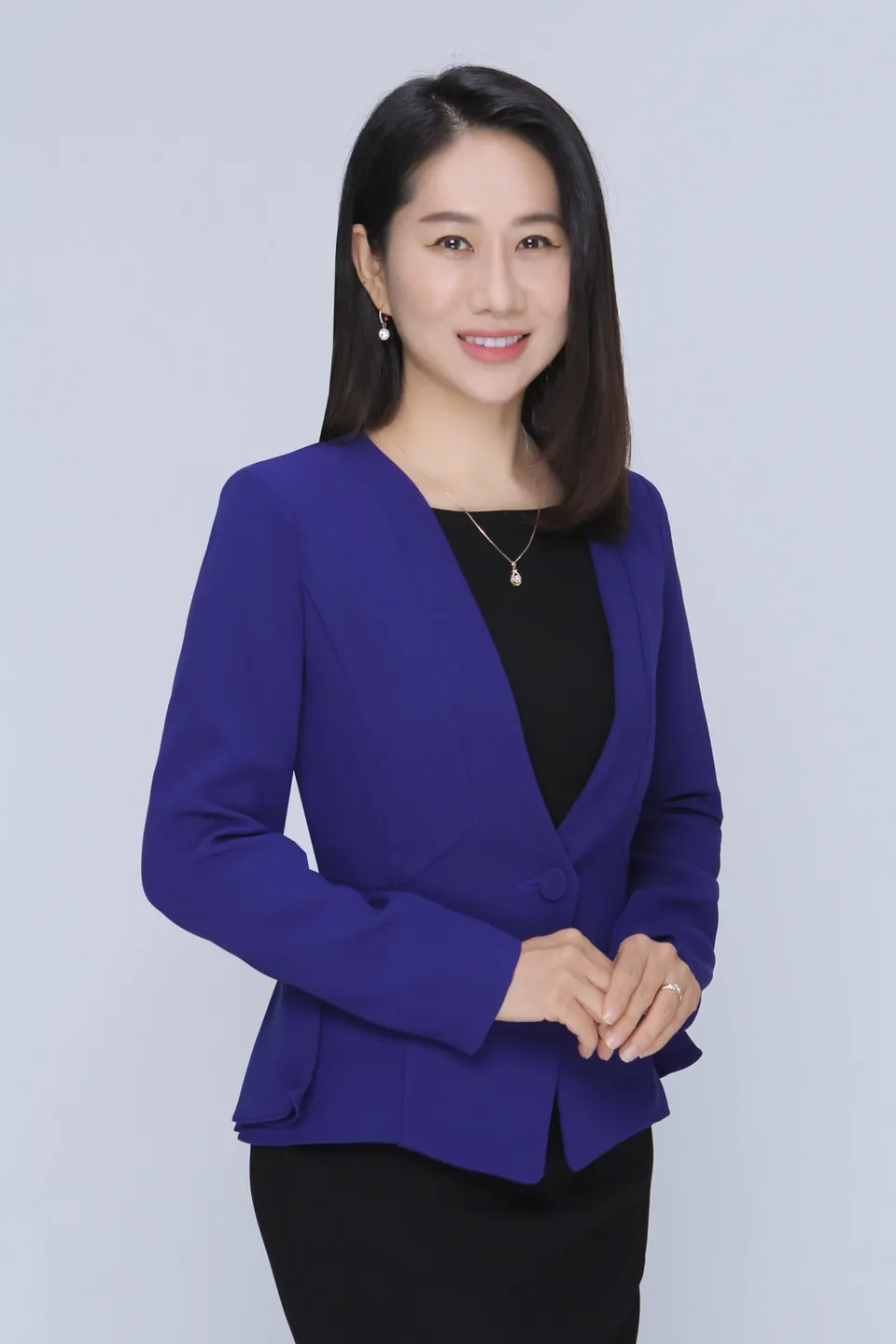 수지본점 김영선 세무사 전신 프로필 사진